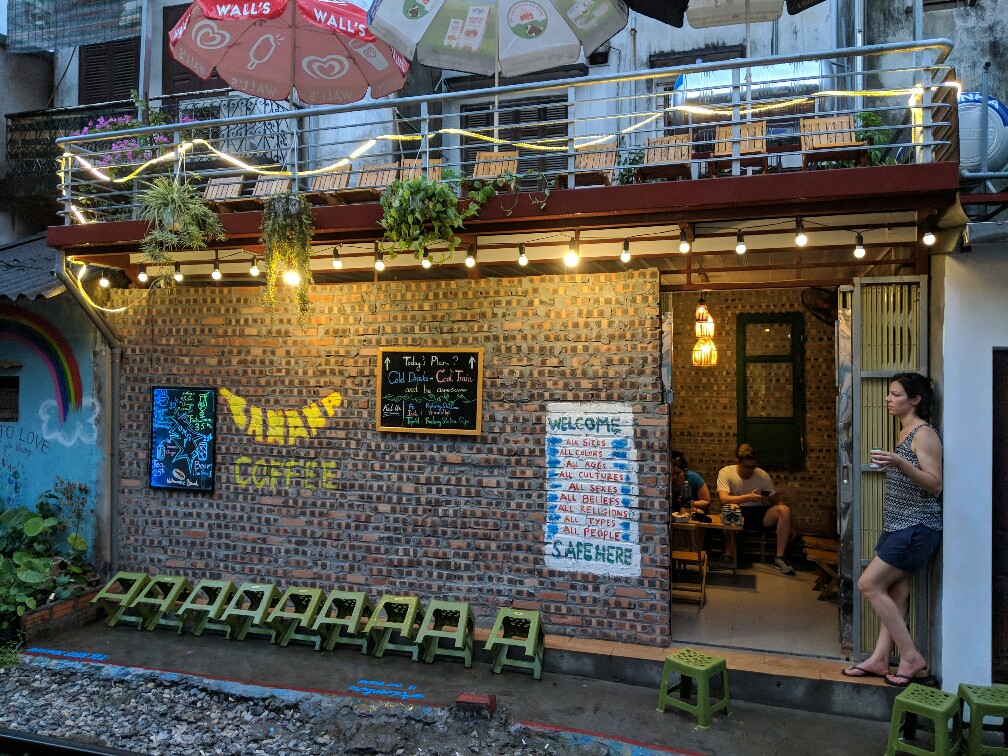 Façade du RailwayStation Cafe à Hanoi