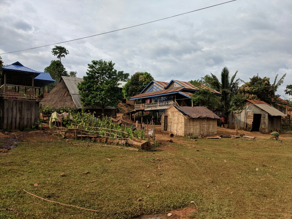 Village principal Bunong, Cambodge