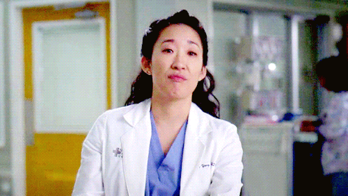 Cristina Yang a l'air ingénu dans Grey's Anatomy