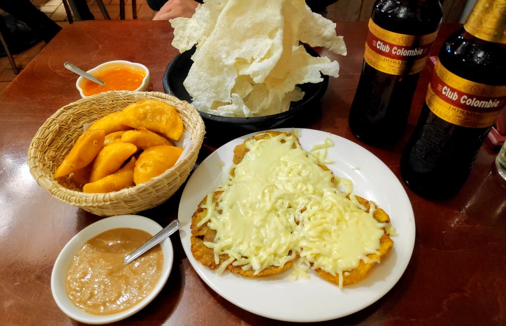 Empanaditas de pipián Carantanta con hogao Patacón con queso
