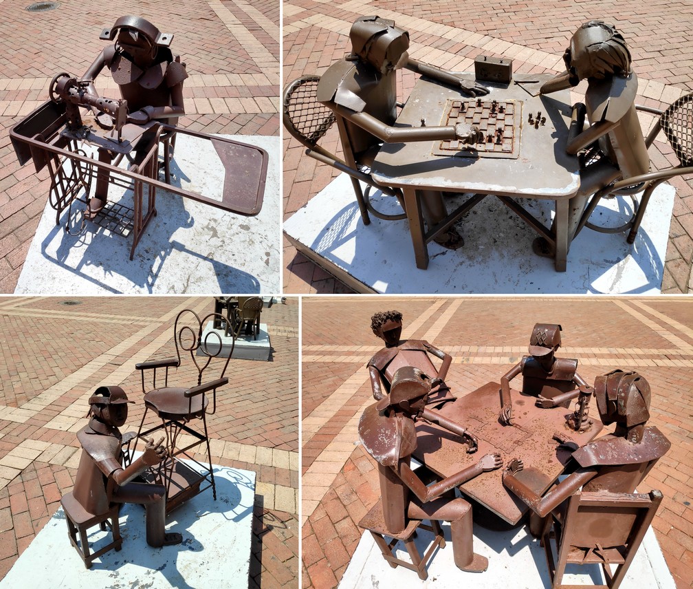 Sculptures en cuivre sur la Plaza San Pedro de Claver