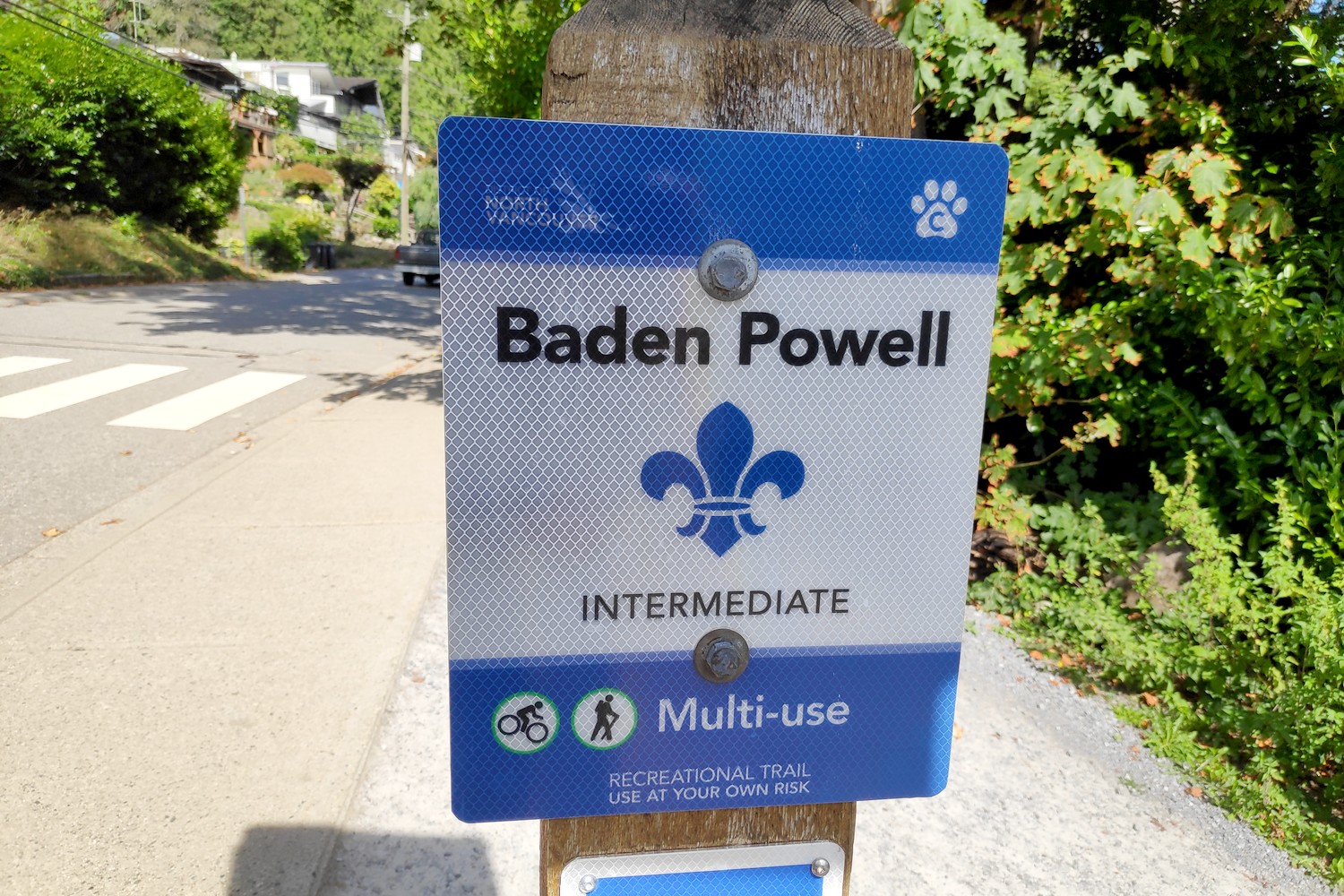 Pancarte de randonnée Chemin Baden Powell