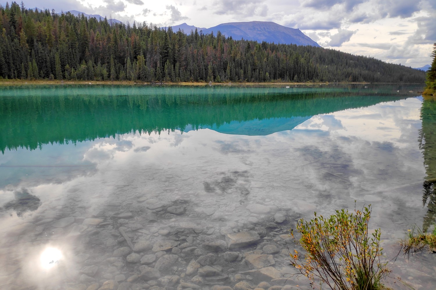 1er lac du Five Lakes Trail de Jasper